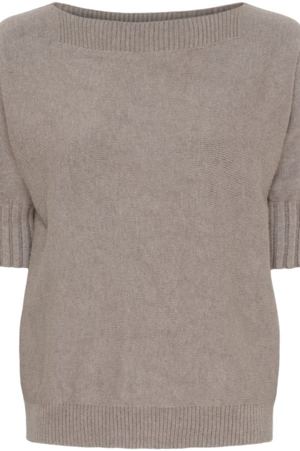 Stickad topp från Marta du Château – elegant vardagslyx ✨